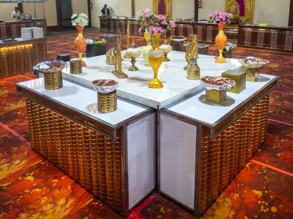 Grand wedding venue setup by Mangal Bhoj caterers in Dehradun